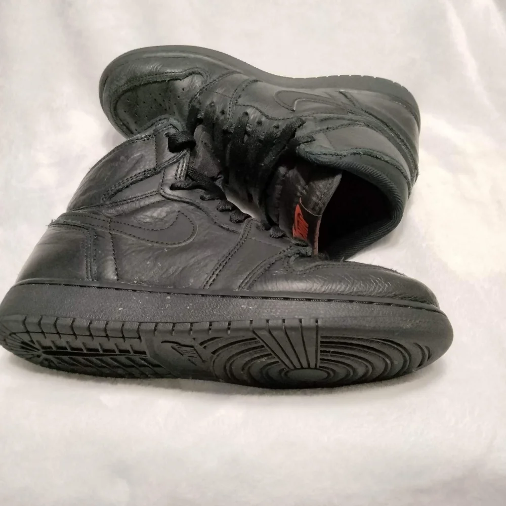 vtg nike air Jordan1 Retro children's sports shoes size 4 High Triple Black 2017